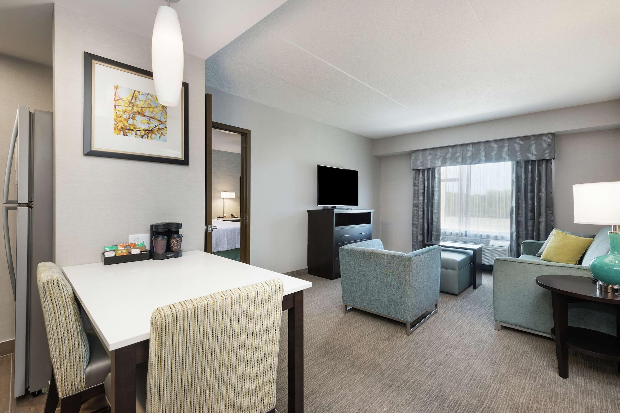 Homewood Suites By Hilton Ottawa Airport Extérieur photo